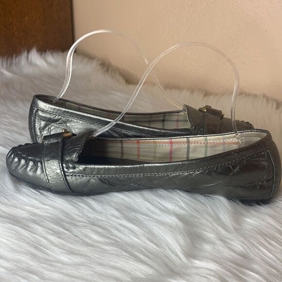 Coach Metallic Silver Loafer Size 7.5 - Picture 8 of 13